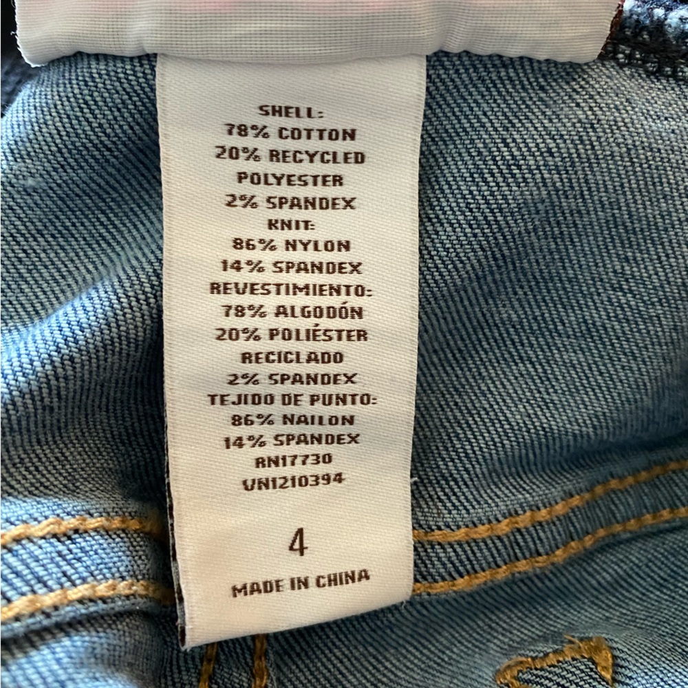 Liz Lange Maternity for Target Boot Cut Blue Jeans size 4 - Picture 5 of 8